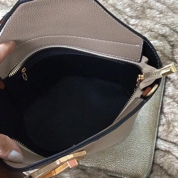 Elegant Tan and Brown Women's 2 way Bag - Picture 5 of 8